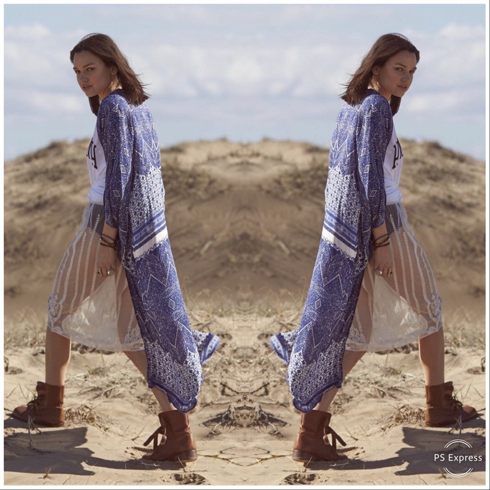 Auguste The Label Navy Wonder Kimono - Picture 2 of 7
